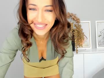 girl cam finestchantilly image #1863022