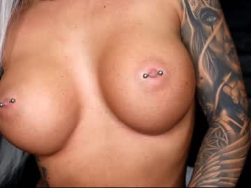 girl cam dee_waters image #2006802