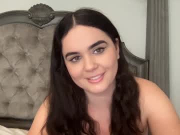 girl cam gia_is_horny image #2405695