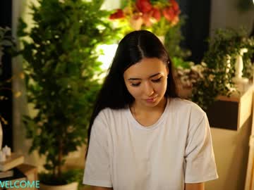 moonlight_silk  girl  cam