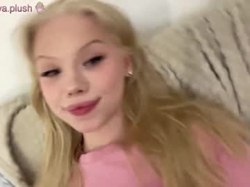 girl cam sonyaplush image #4400859