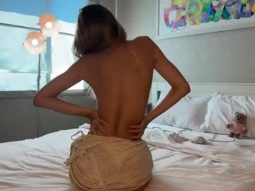 girl cam cuteelsa_ image #4147910