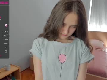 girl cam sunshy_girl image #2844614