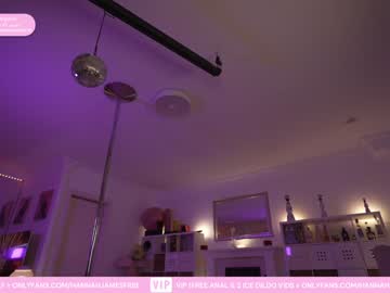 girl cam hannahjames710 image #2669333