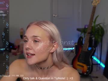 girl cam petitebrat image #4415513