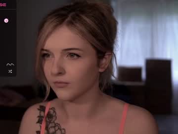 girl cam lucydelovely image #3593476