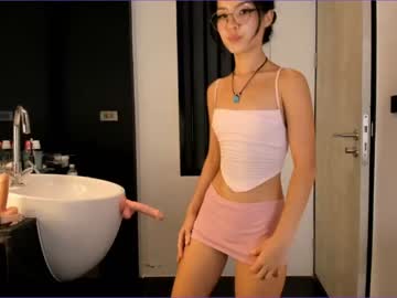 girl cam akino_17 image #1204048