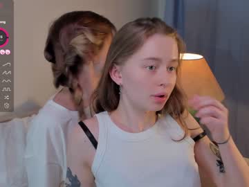 couple cam _hollydolly_ image #4375869