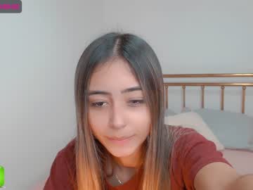 girl cam gummy_bear7 image #79200