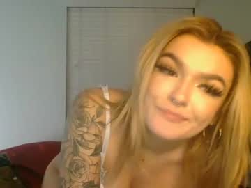 girl cam emilynoah00 image #1040525