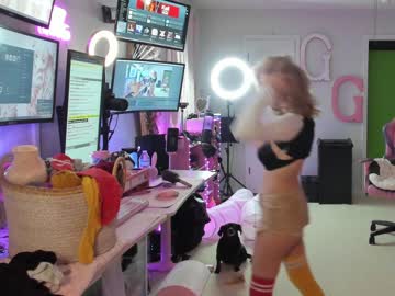 girl cam goldengoddessxxx image #870775