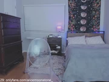 girl cam alice_moonstone image #1903228