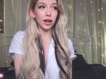 girl cam rainaslater image #4336077