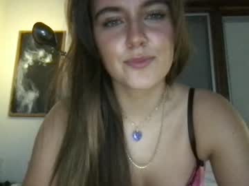 girl cam emma_walkerx image #4017776
