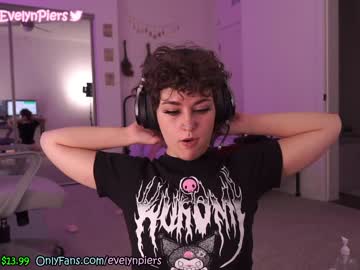 girl cam evelynpiers image #1541612