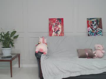 girl cam yummyyseee image #2377550