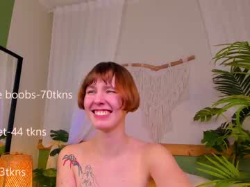 lexymoon_  girl  cam