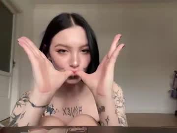 tranny cam evelynforever image #2840575