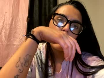 rayraybaebae  girl  cam