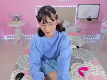 girl cam little_effy18 image #1469213