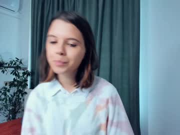 girl cam _night_moon_ image #3822672