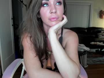 girl cam alicelighthouse image #4047445