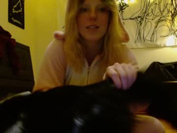 girl cam crimsonxrapture image #602656