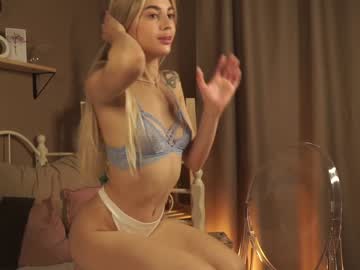 girl cam cuteelsa_ image #3478225