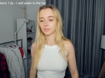 girl cam fresh_cherries image #3514150