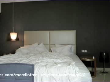 girl cam merelin__ image #984394