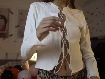 girl cam twinkle_pinkl image #4665510