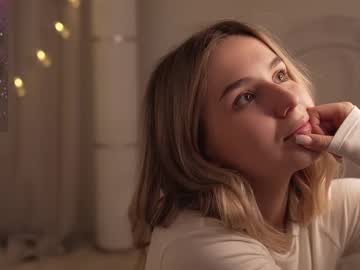 aurmur  girl  cam