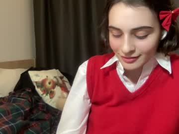 girl cam wonderland_stia image #3963584
