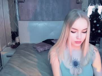 lucytayllor  girl  cam