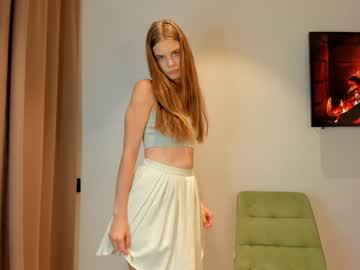 girl cam carolynsveronica image #3330165