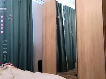 girl cam small_blondee image #3333944