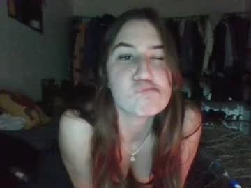 girl cam justmeandmypeach image #1739729