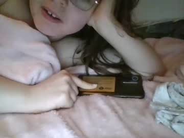 girl cam iamsoshy6912 image #1785252