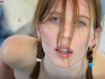 girl cam ellaa91 image #2590099