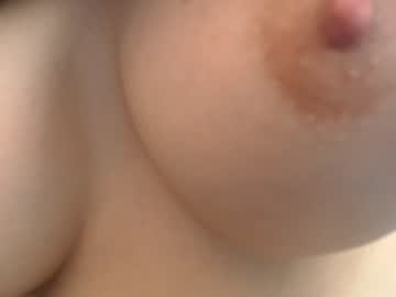 girl cam eat_mee_out image #1419216