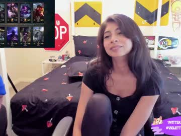 girl cam violetttflowers image #2130999