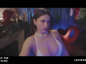 girl cam lucieoude_ image #2671265