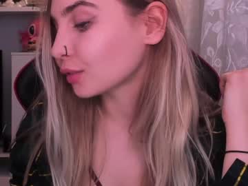 girl cam sweetmila1 image #2275569