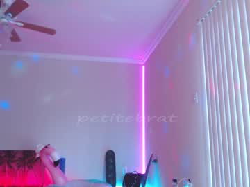 girl cam petitebrat image #1253201