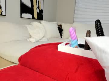 couple cam tightholestinytits image #4222367