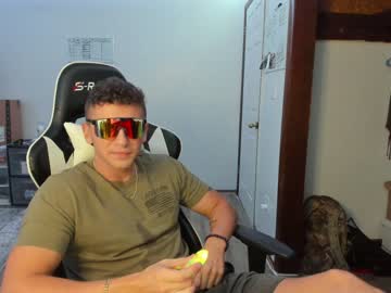 couple cam cowsgomoo101 image #2161255