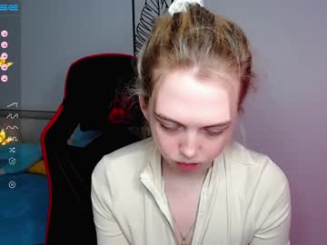 girl cam small_blondee image #2516089