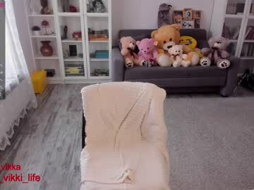 girl cam misss_vikki image #945422