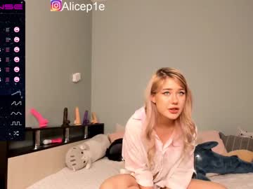 girl cam ukra1ne_barbie image #1041530