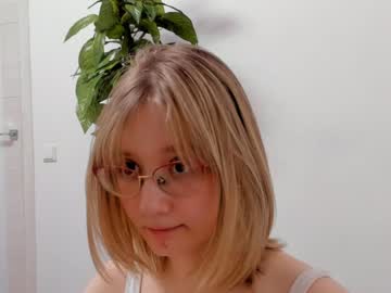 laurachane  girl  cam